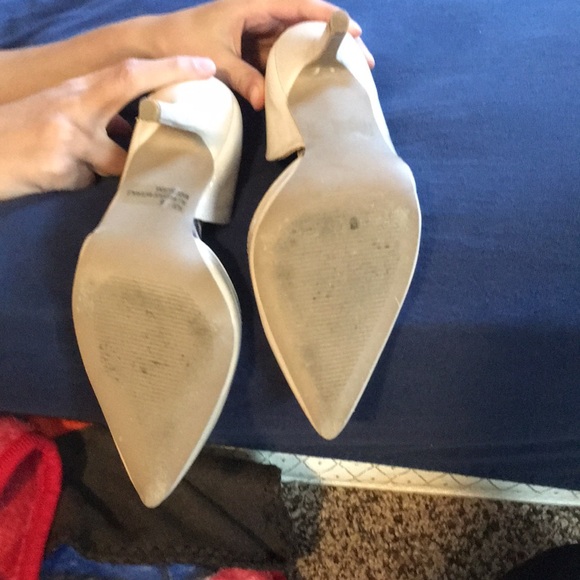 Shoes - Picture 4 of 4